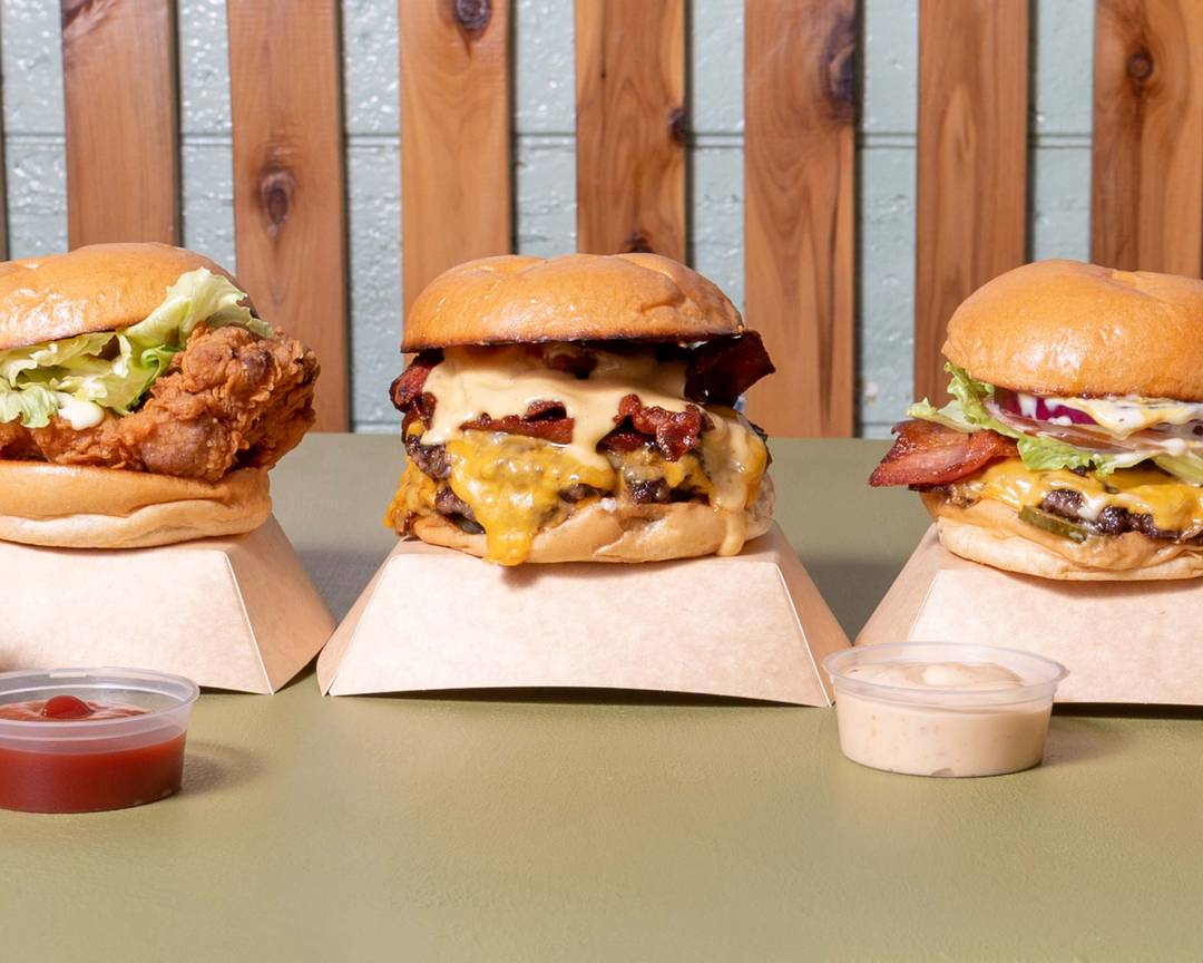 1090 Burger cover
