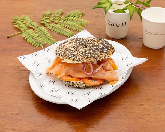 Smoked Salmon Bagel