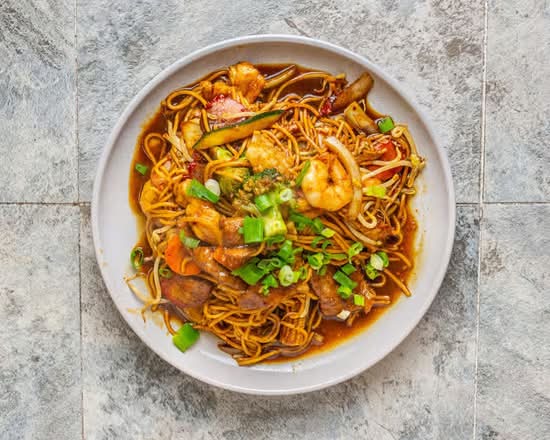 Hokkien Noodle Combination with Thai Mild Chilli Jam