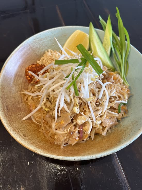 Pad thai (N)
