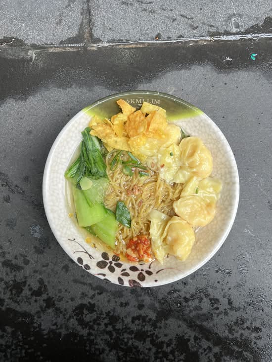 Wonton Noodle Soup