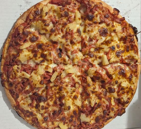 Hawaiian pizza