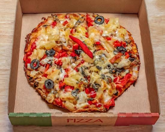 #4 Vegetarian Pizza (V)