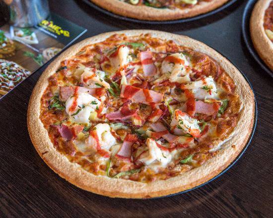 Seafood Delight Pizza