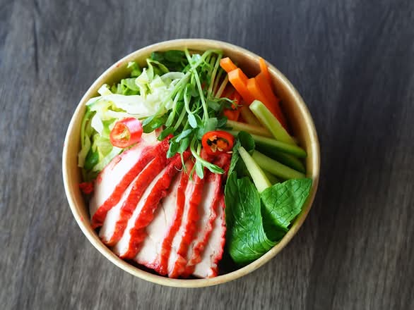 Grilled BBQ Chicken Salad (Bun Ga Nuong)