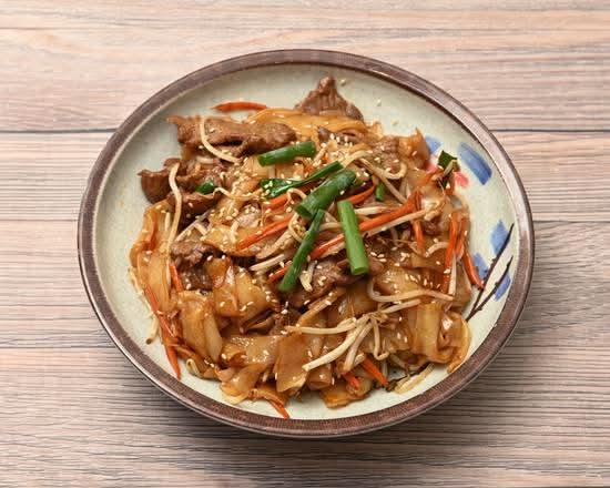 Dry Fried Flat Rice Noodle