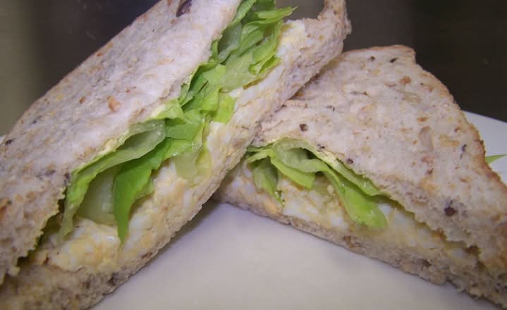 Egg + Lettuce Sandwich