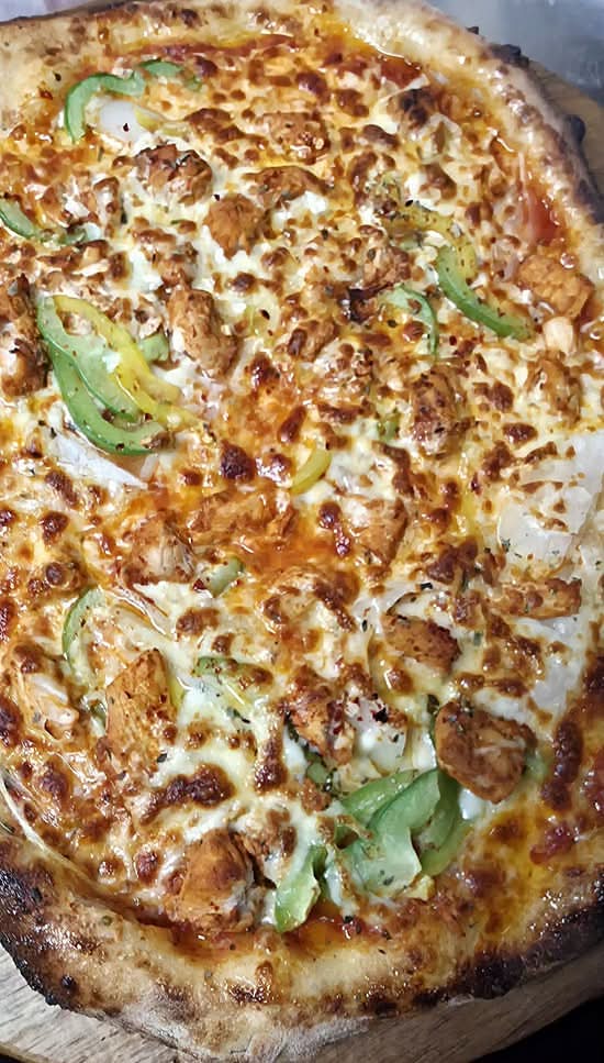 Tandoori Chicken Pizza