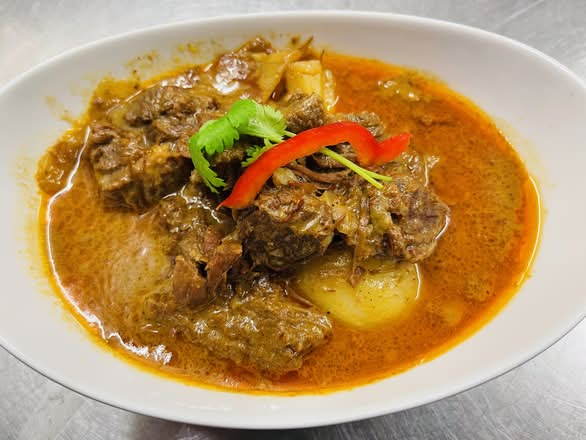 Beef Curry(Gang Massaman Nuea)
