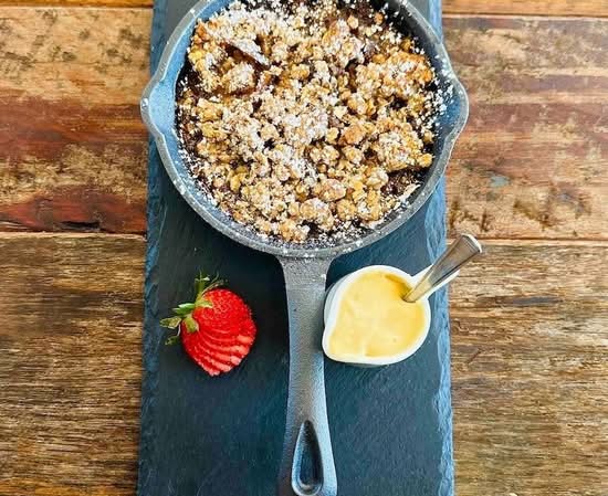 Apple Crumble to share