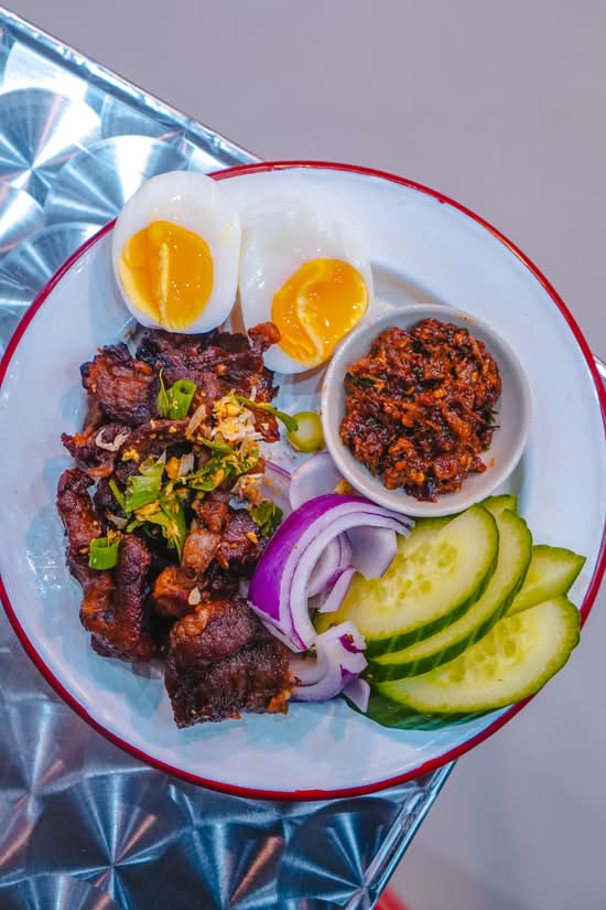 Pork with Fermented fish paste, boiled egg