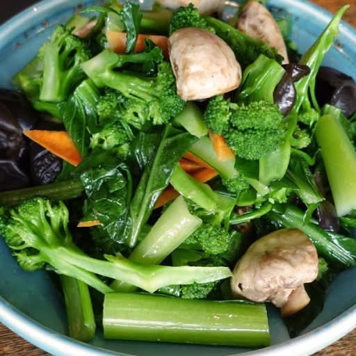 Stir-Fried Organic Broccoli with Mixed Vegetables