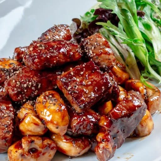 Flash Fried Diced Wagyu Steak with Black Pepper