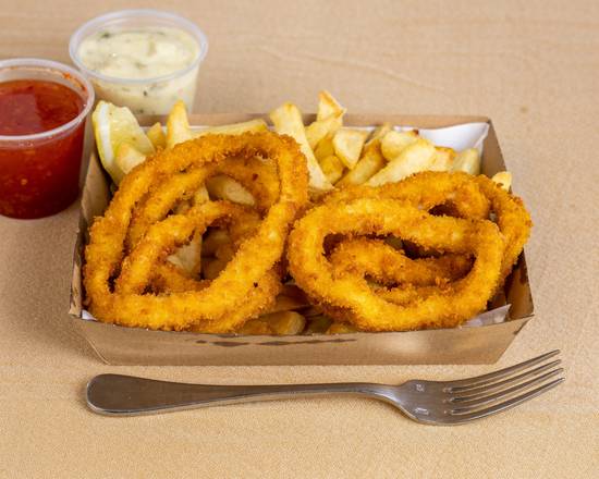 Calamari Rings (6 Pieces) with Chips