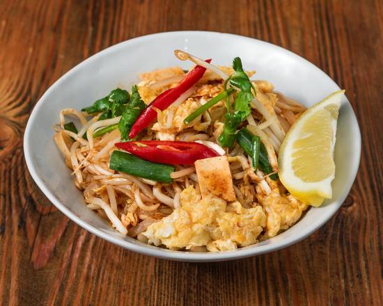 Classic Pad Thai Noodles