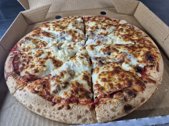 Greek pizza