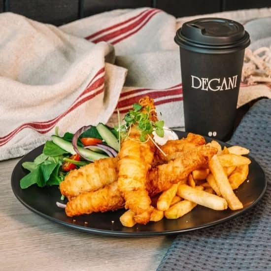 Battered Fish & Chips (M)
