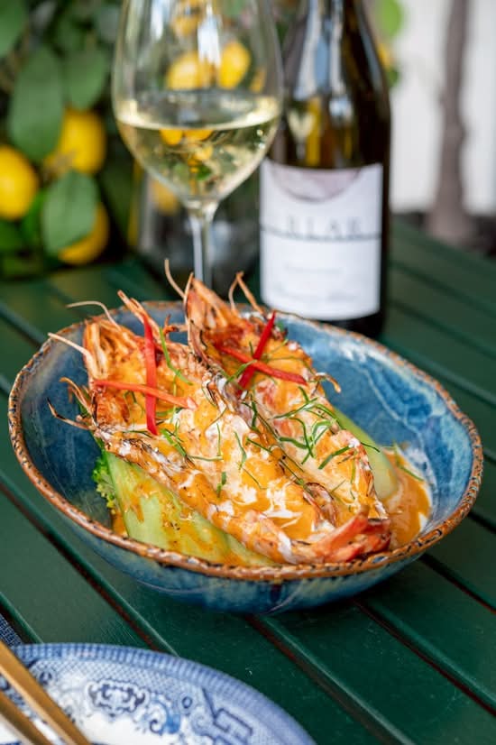 Choo Chee King Prawns (2)