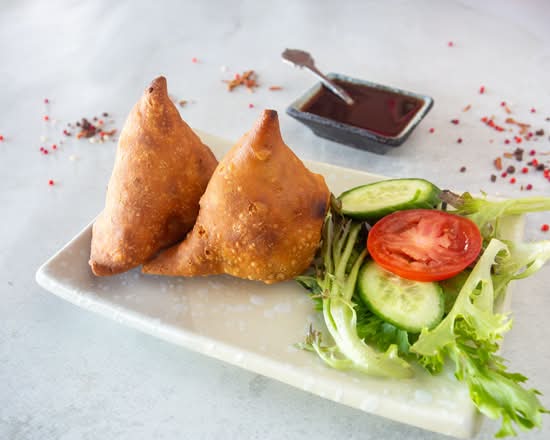 Vegetable Samosa (V)
