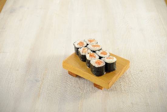 Baby Salmon Roll