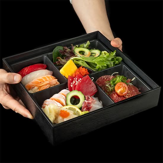 B6. Sushi & Sashimi Bento (I)