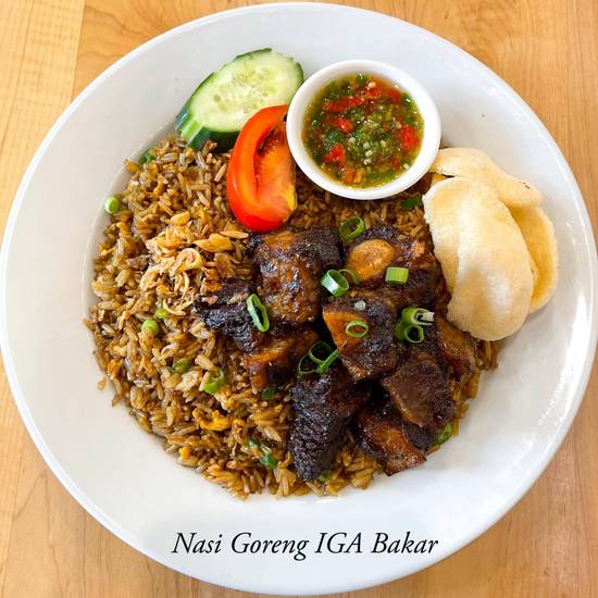 Nasi Goreng Iga Bakar / Fried Rice With Grilled Beef Ribs