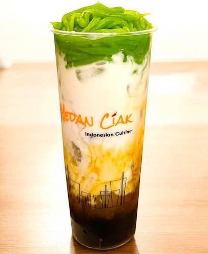 Ice Cendol (Icy dessert pandan rice flour jelly )
