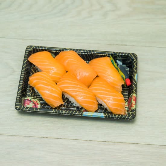Salmon Nigiri