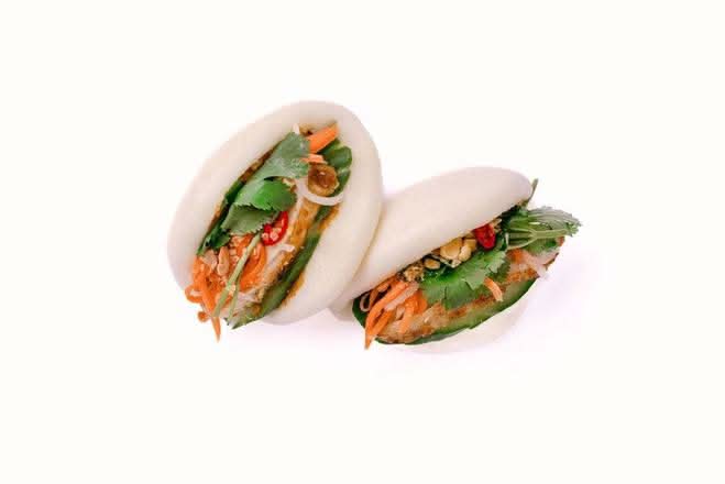 Lemongrass Chicken Bao Bun