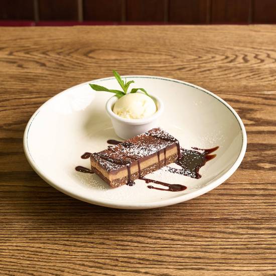 Salted Caramel Slice