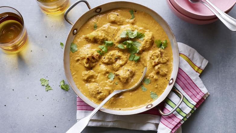 CHICKEN KORMA