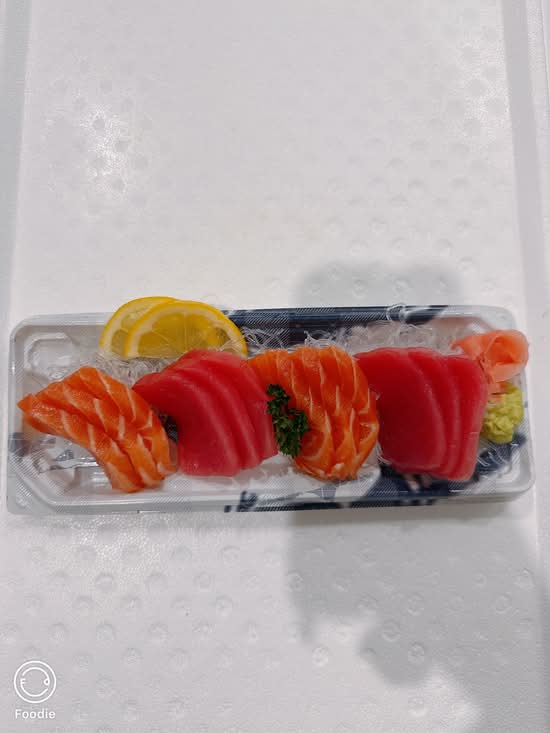Salmon Tuna Sashimi Pack 12pcs (GF)