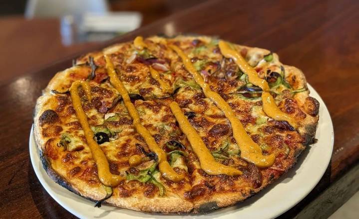 Butter Chicken Pizza