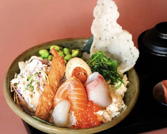 sashimi rice bowl