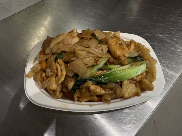 Pad See Ew