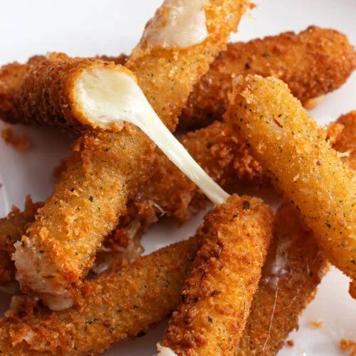 Mozzarella Sticks 4 pcs