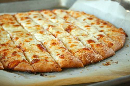 Garlic and Cheese Pizza