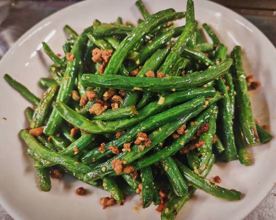 String Beans with Minced Chicken