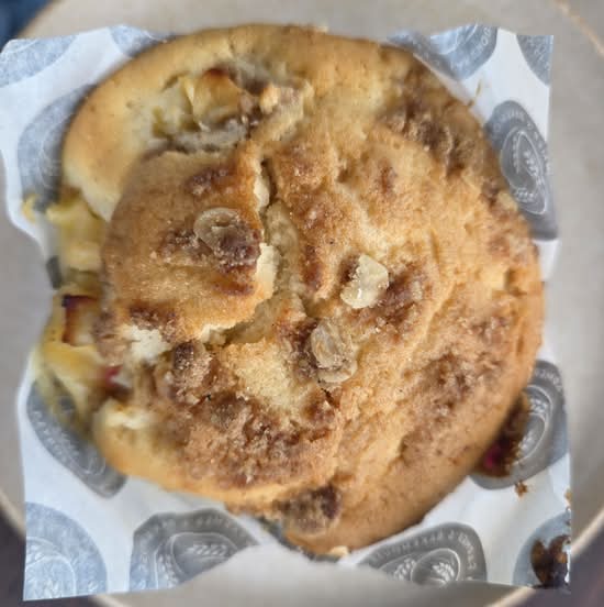 Apple Cinnamon Muffin