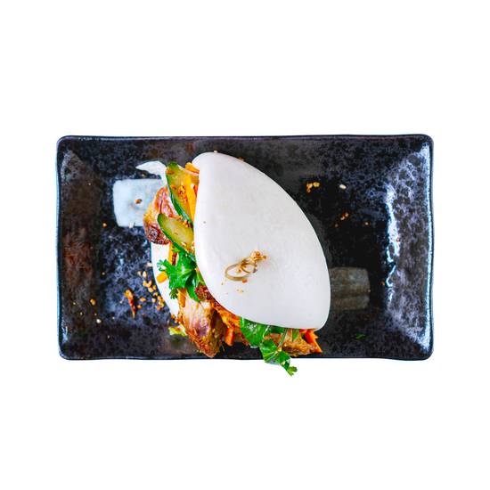 BBQ Chicken Gua Bao