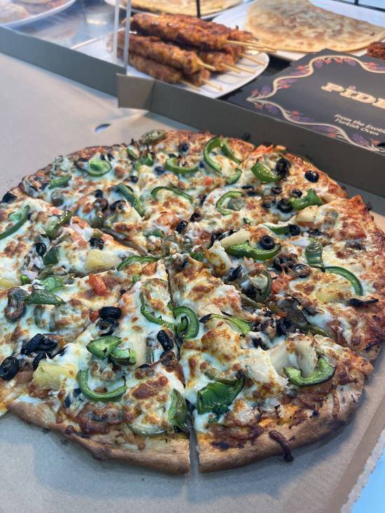Vegetarian Pizza (V)