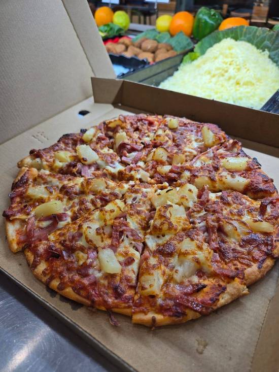 Hawaiian Pizza