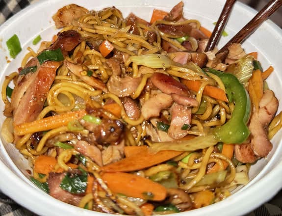 Chicken Noodles Stir Fry