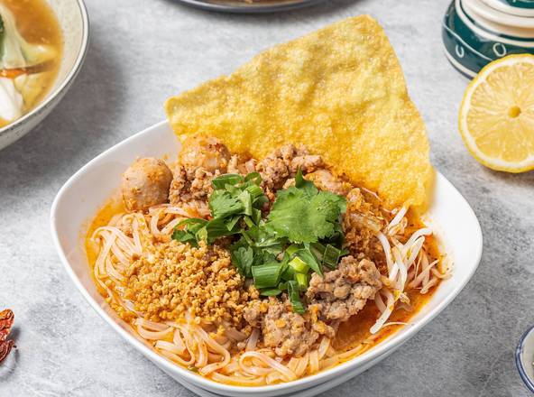 Spicy Tom Yum Noodle Soup