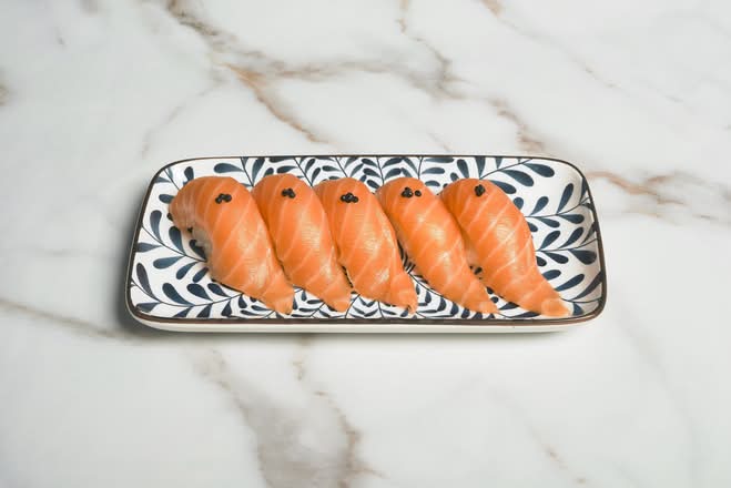 Salmon Nigiri