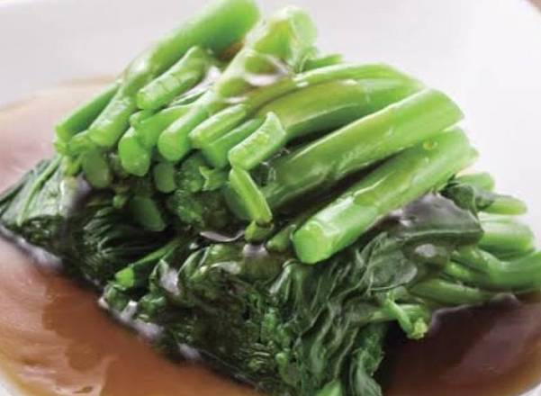 Steamed Chinese Broccoli in Oyster Sauce