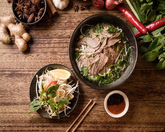 Brisket Beef Noodle Soup Phở Nạm