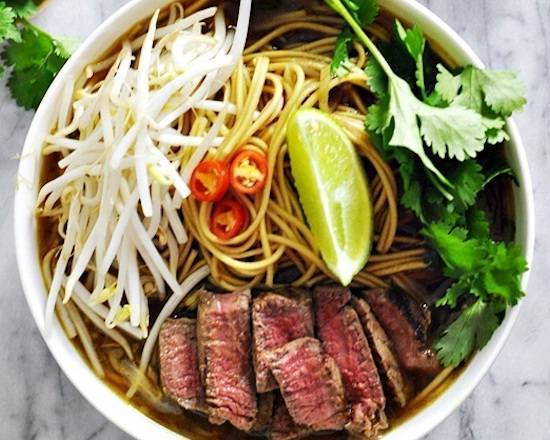 Beef Steak Noodle Soup Phở Bò Nướng