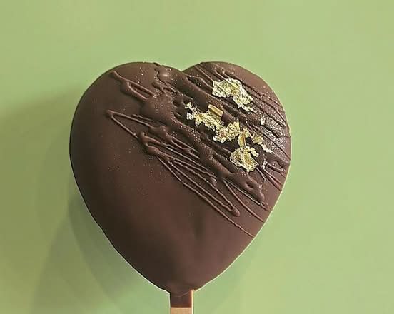 Vegan cookie dough Magnum
