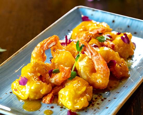 Fried King Prawns Dipped in Sweet Sour Sauce